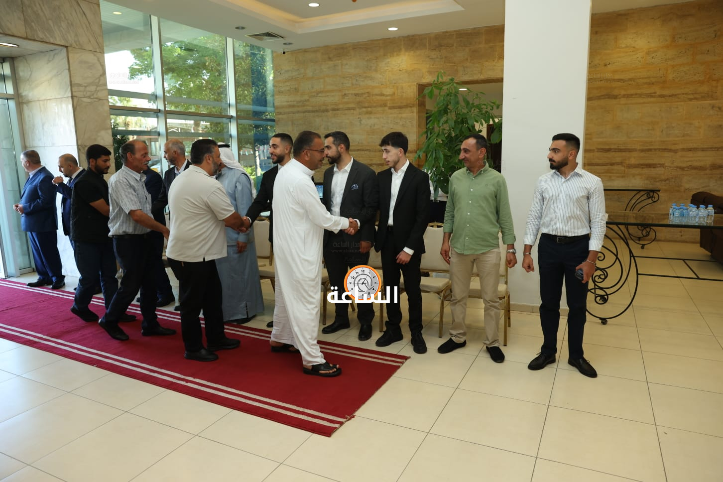 Madar Al-Saa Images 0.5821005692656074