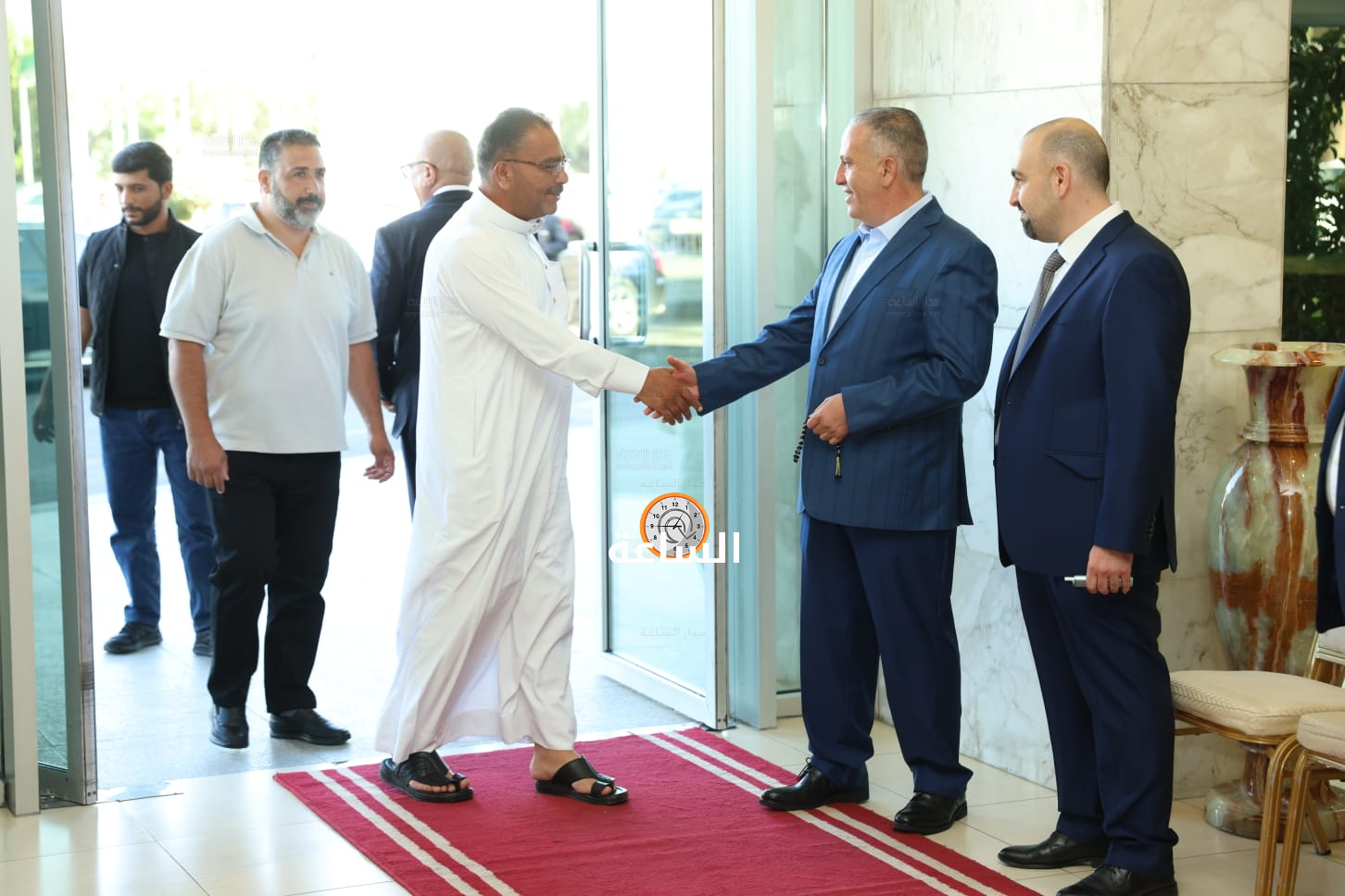Madar Al-Saa Images 0.5526655699985538