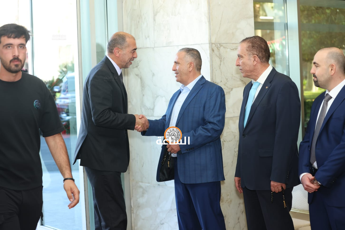 Madar Al-Saa Images 0.4154356760299164