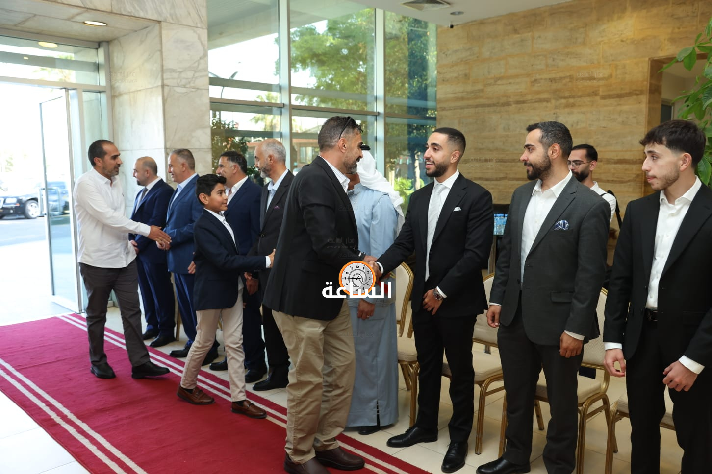 Madar Al-Saa Images 0.3397352371090909