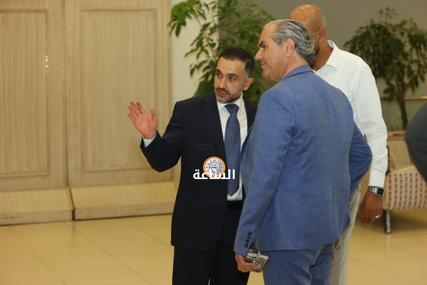 Madar Al-Saa Images 0.24240642210190988