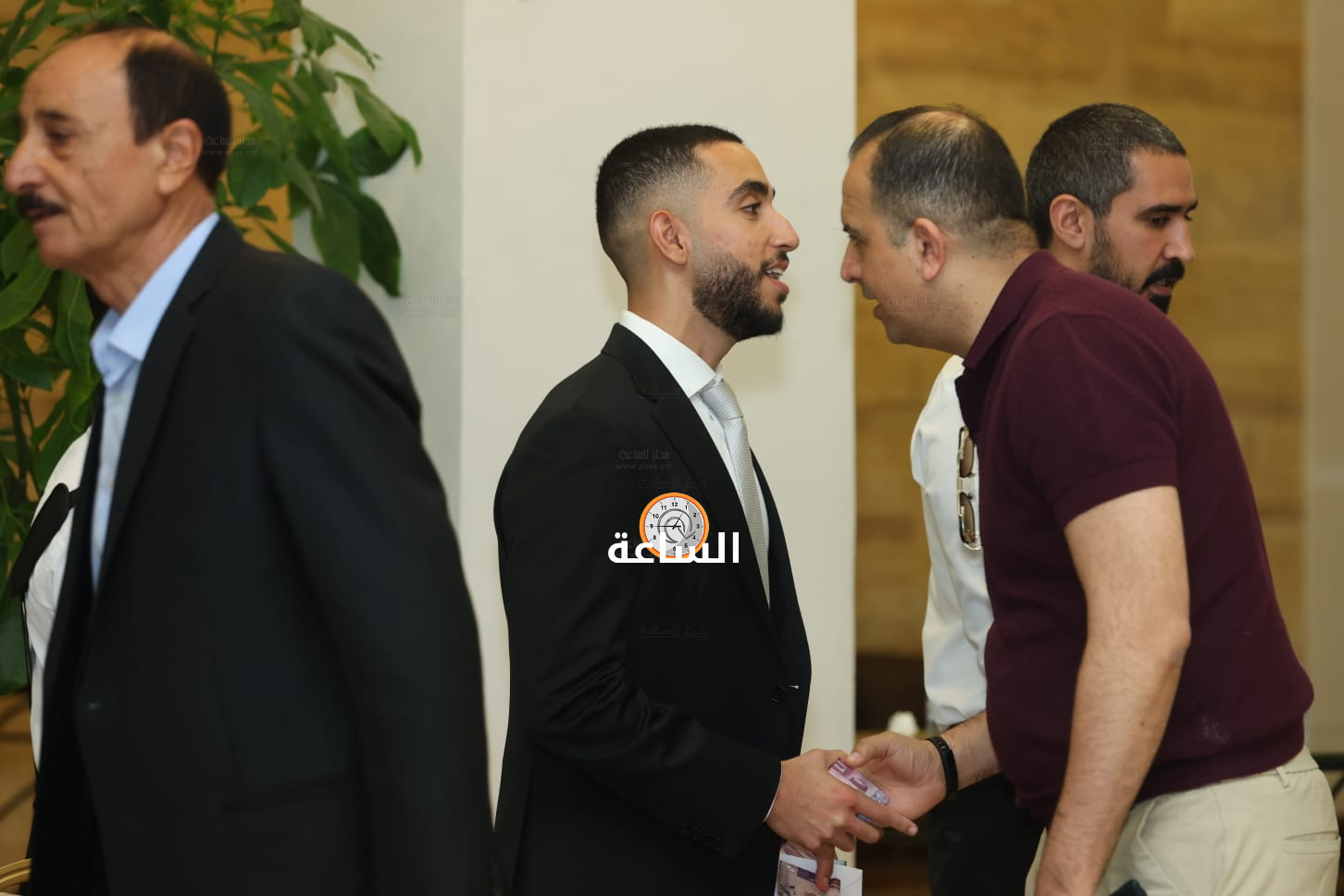 Madar Al-Saa Images 0.26669727619413697