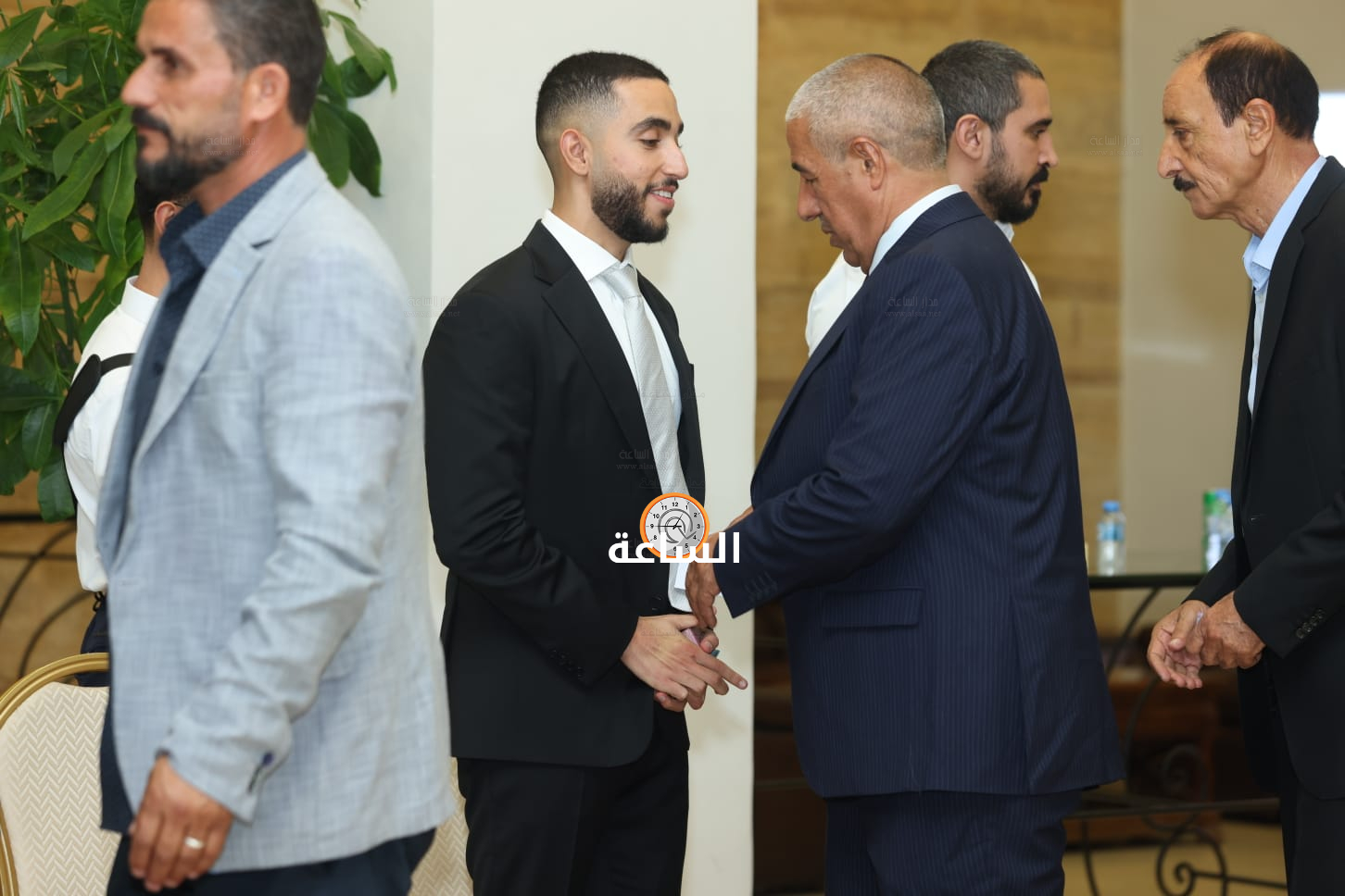 Madar Al-Saa Images 0.8633828745479908
