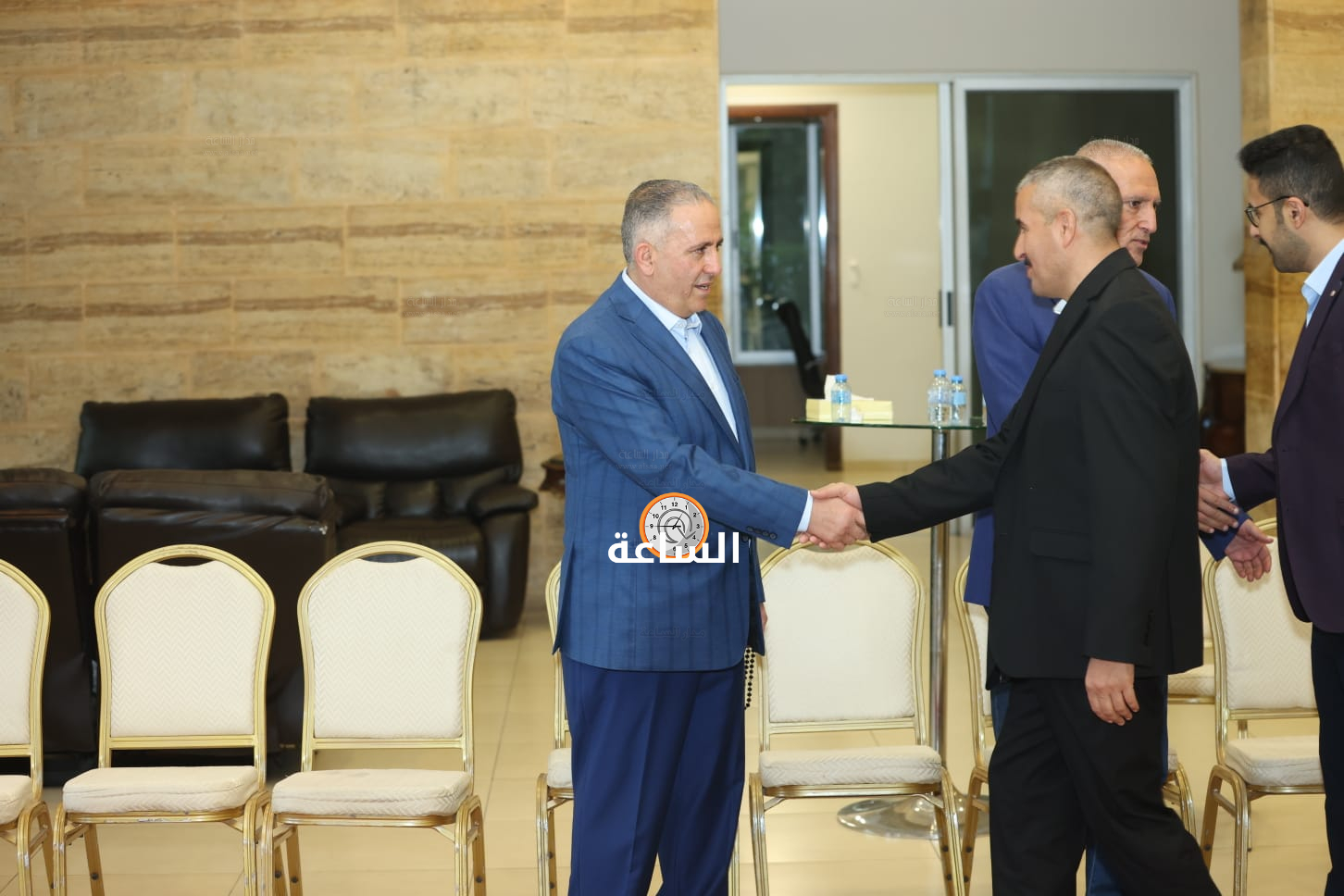Madar Al-Saa Images 0.8171093479453765