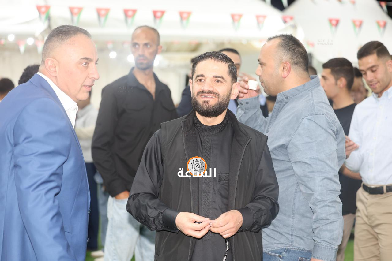 Madar Al-Saa Images 0.3655780323753822