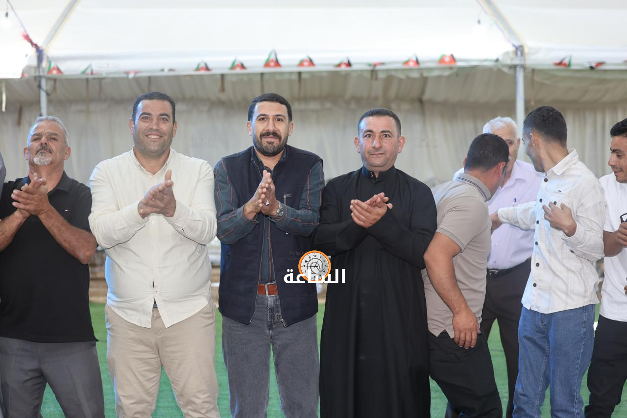 Madar Al-Saa Images 0.8808679633101375