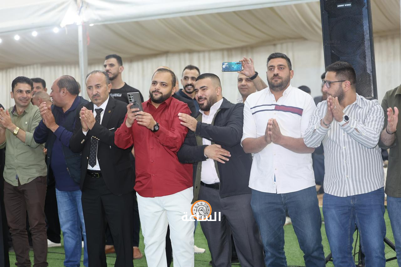 Madar Al-Saa Images 0.5766377168503949