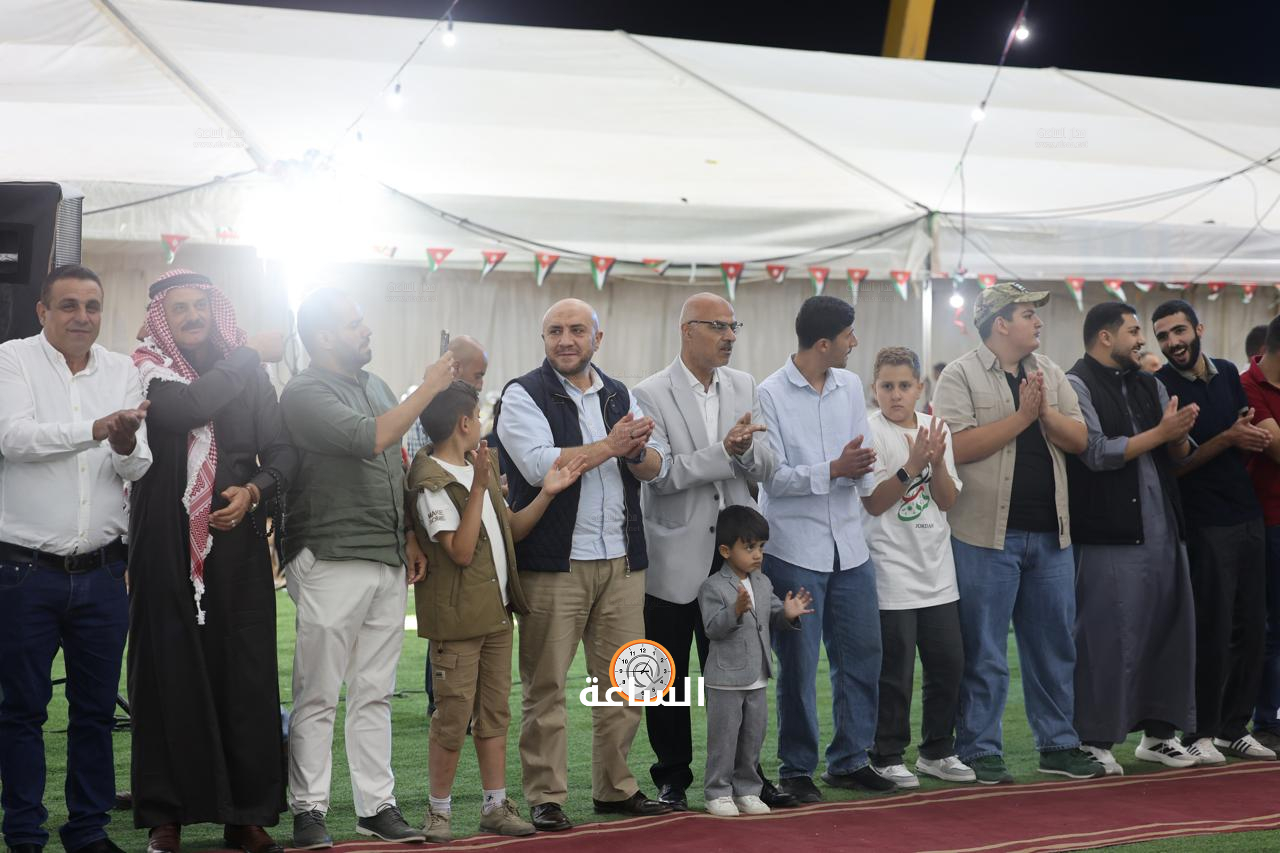 Madar Al-Saa Images 0.7406756997420644