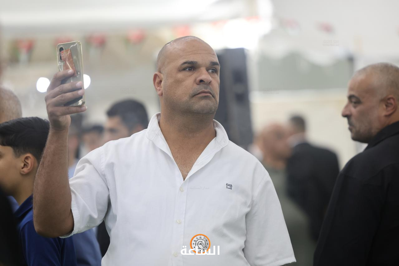 Madar Al-Saa Images 0.9836224228574136