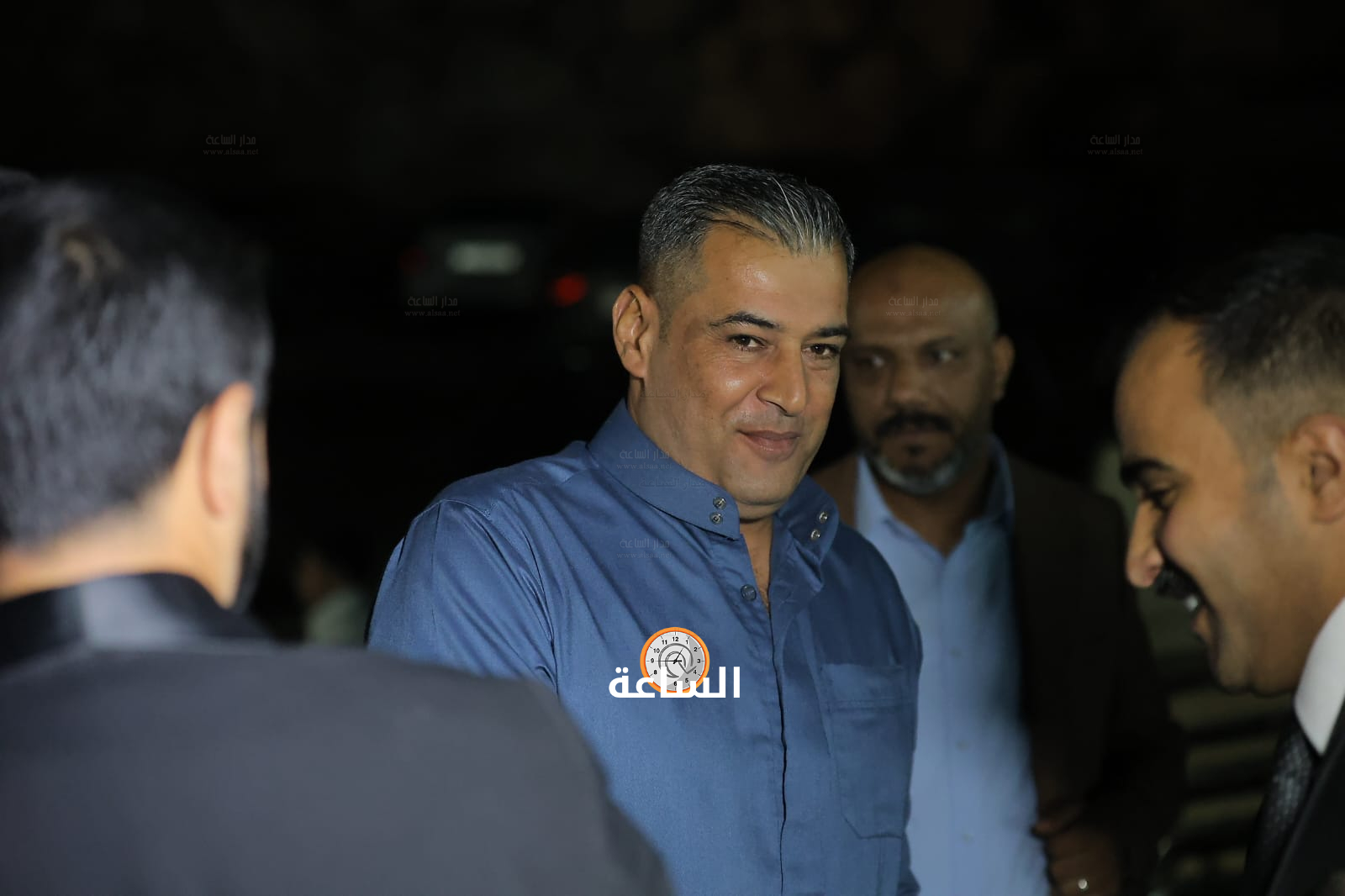 Madar Al-Saa Images 0.8392748641974226