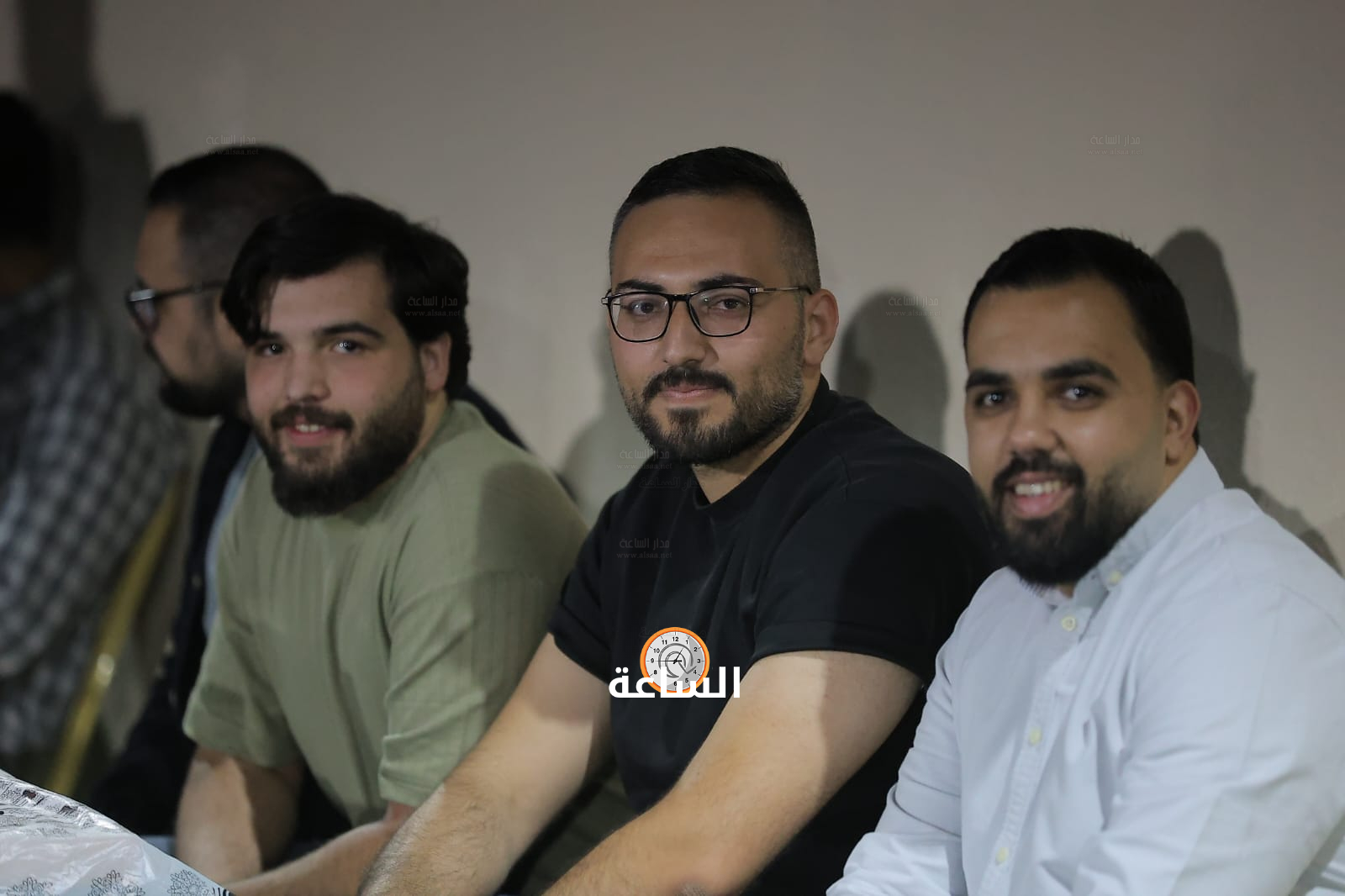 Madar Al-Saa Images 0.054665647528890915