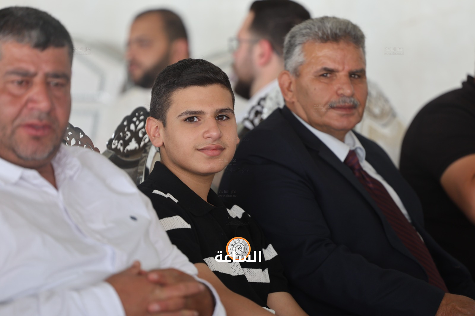 Madar Al-Saa Images 0.7864609303169955