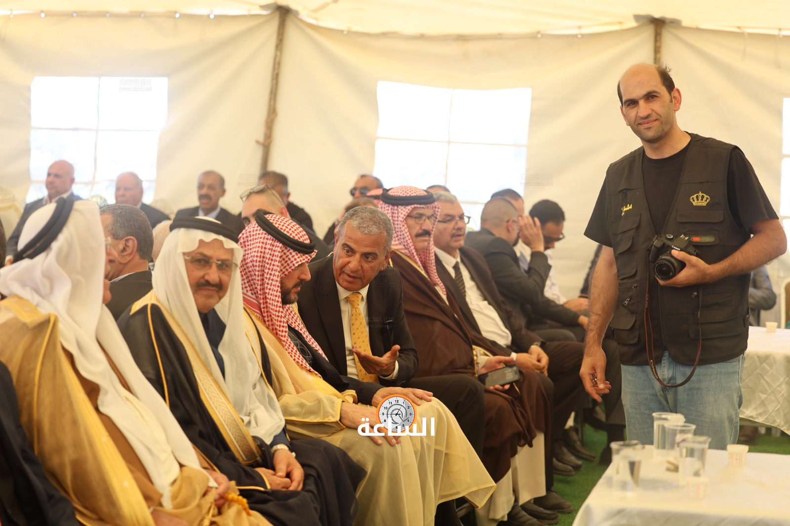 Madar Al-Saa Images 0.11416772690414512