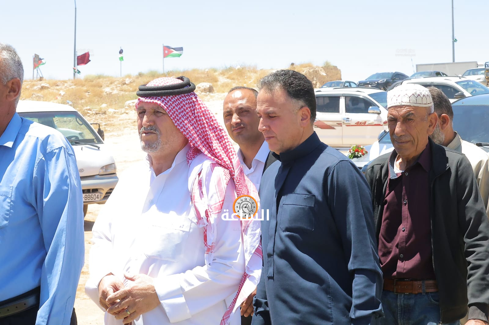 Madar Al-Saa Images 0.11900625774436346