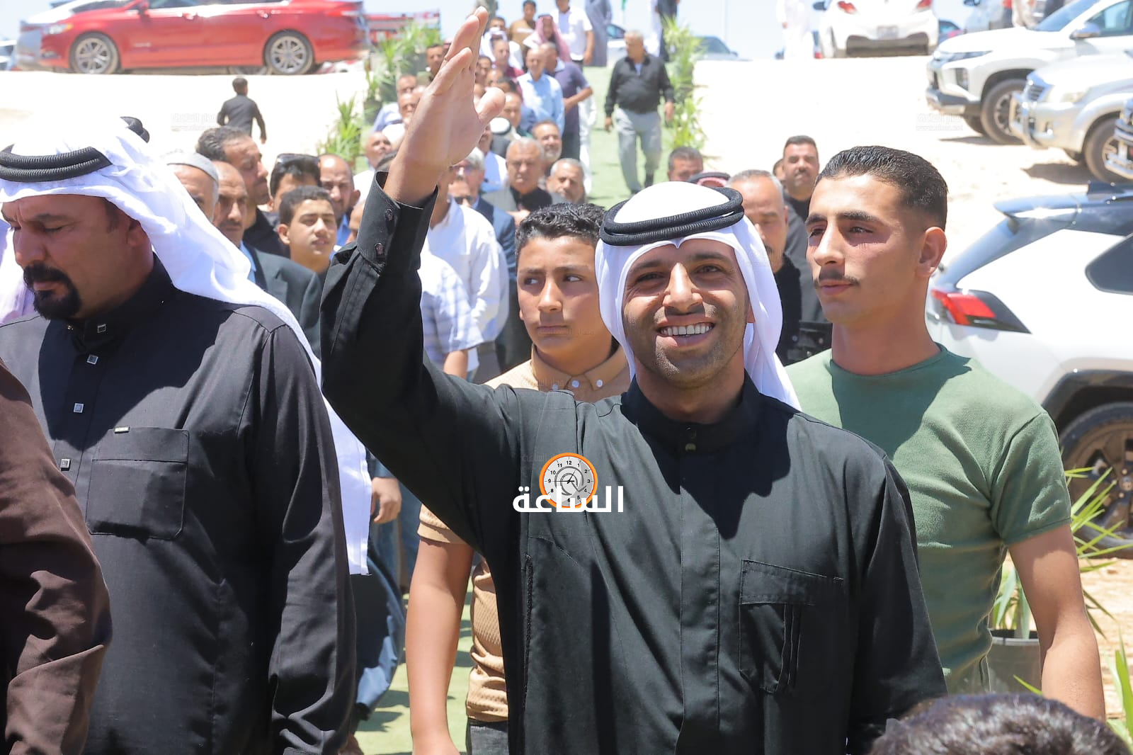 Madar Al-Saa Images 0.24393731427866483