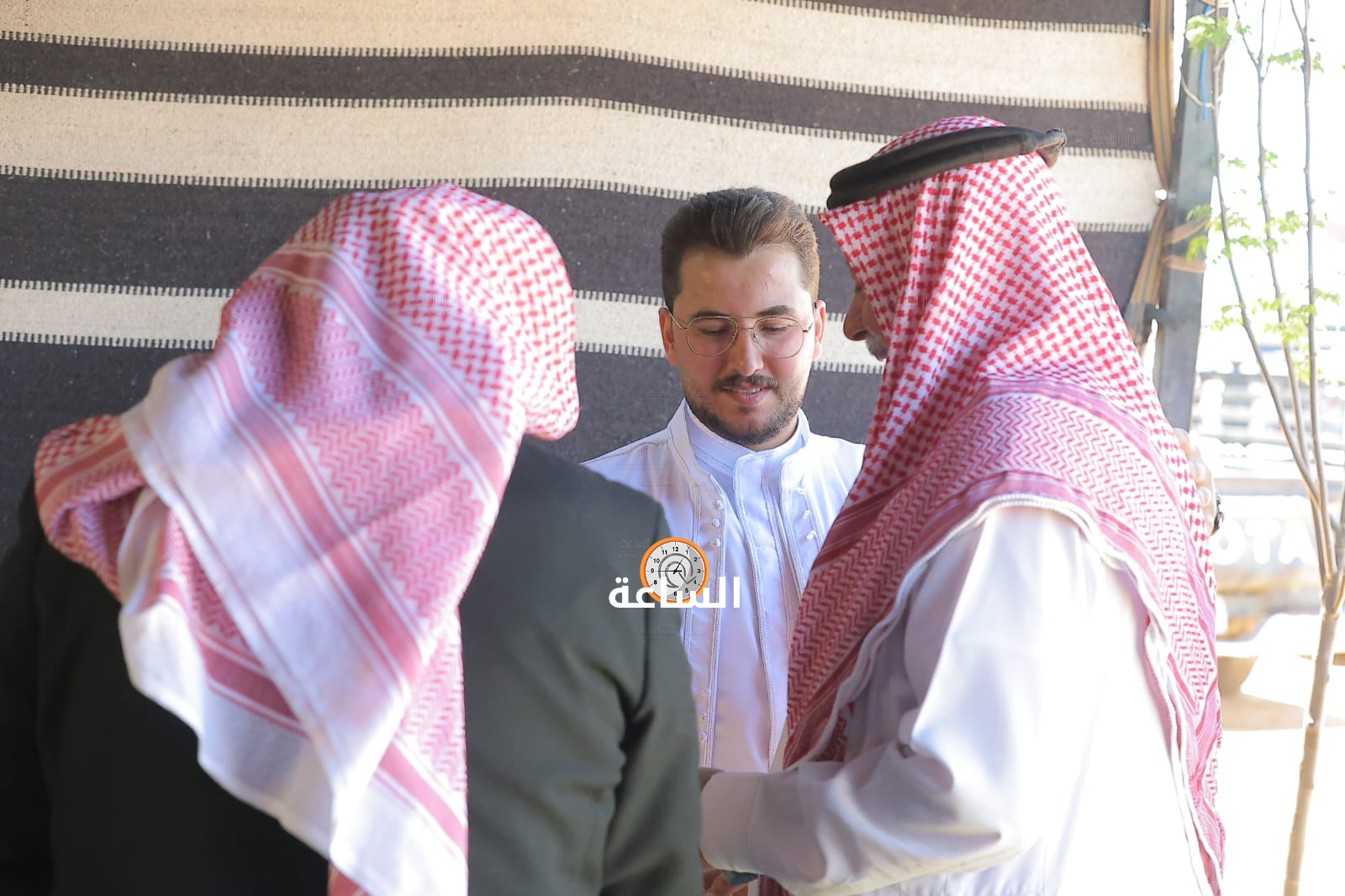 Madar Al-Saa Images 0.717375704228862