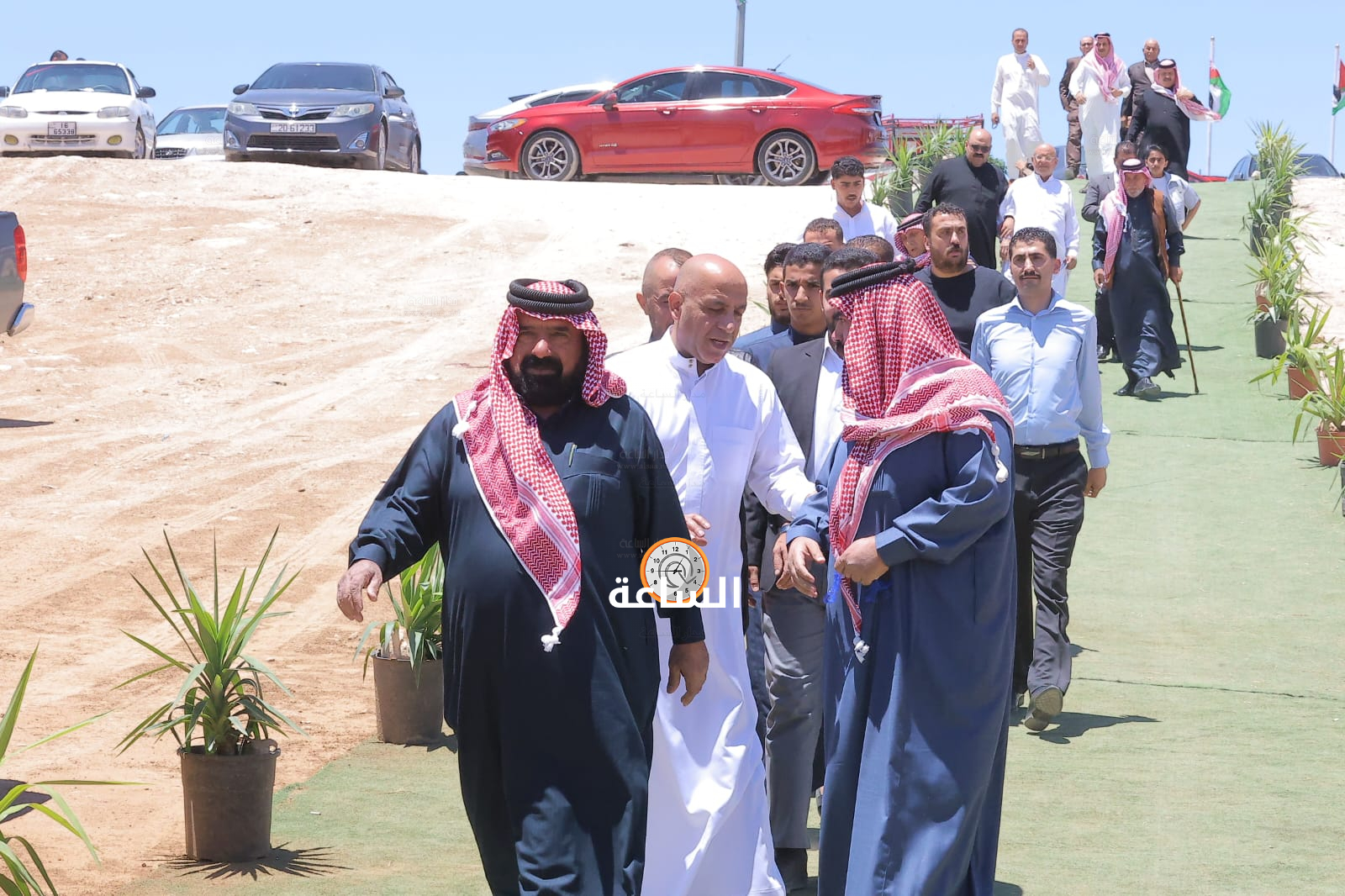 Madar Al-Saa Images 0.41649166763910284