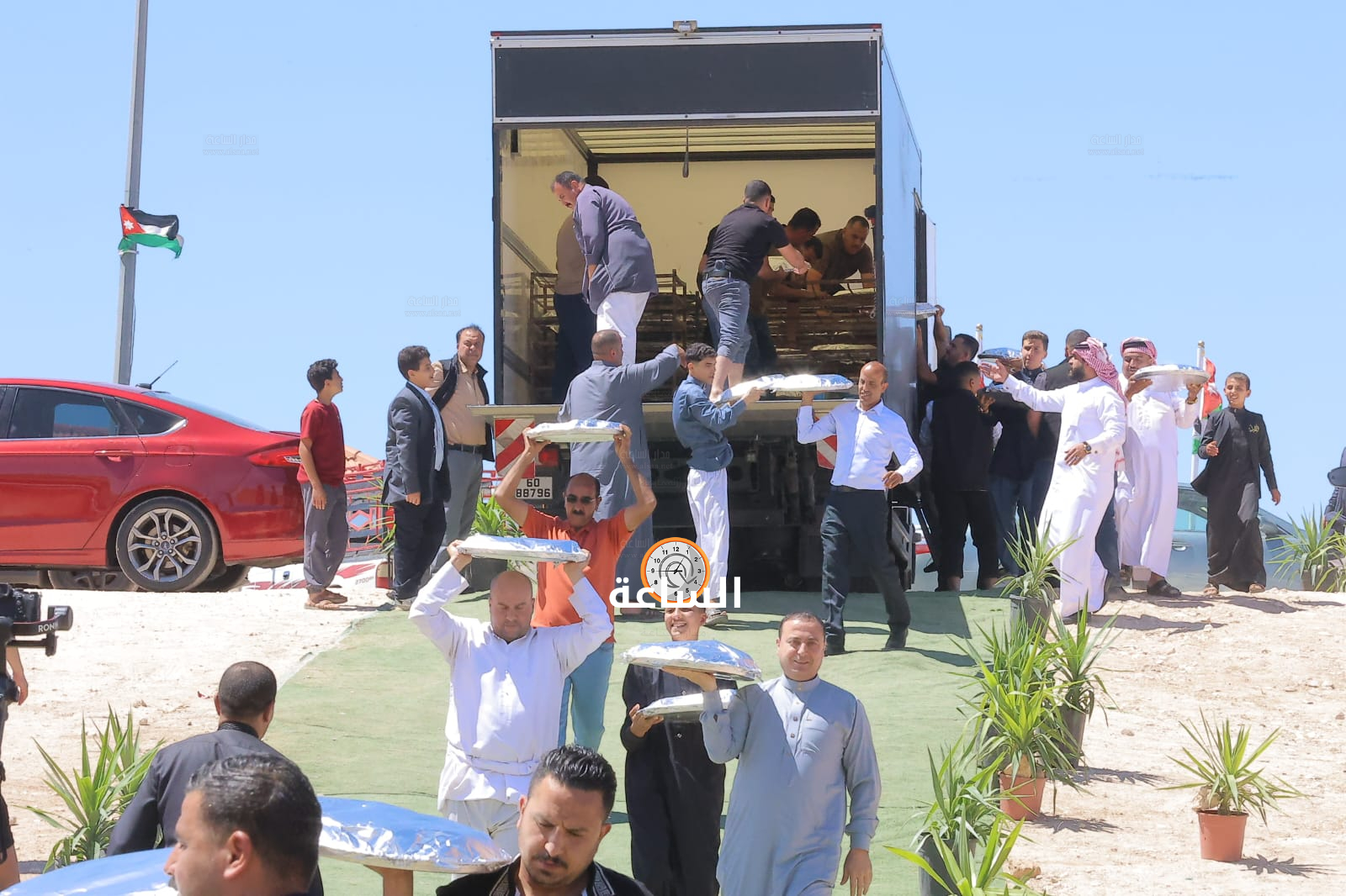 Madar Al-Saa Images 0.7195248595845126