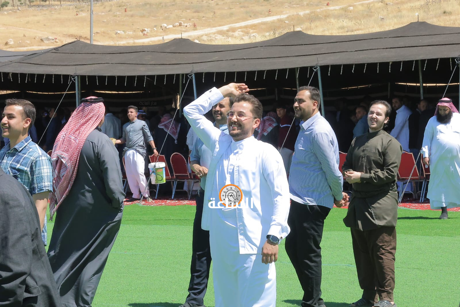 Madar Al-Saa Images 0.20598713368236488