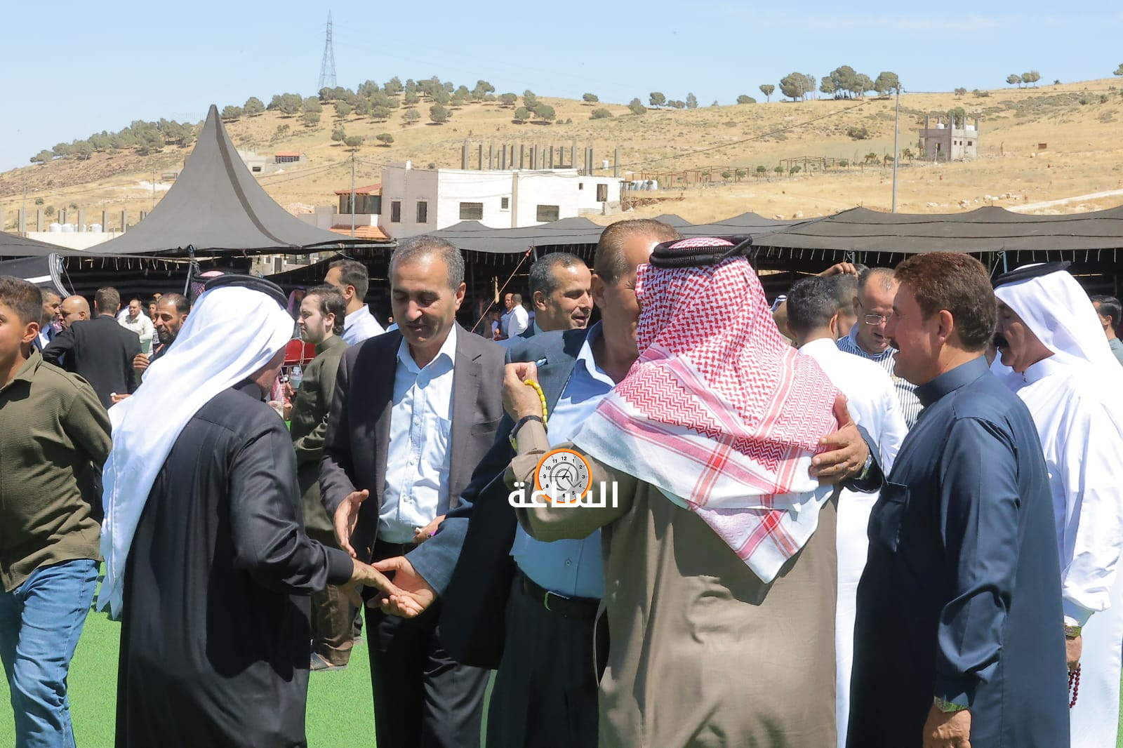 Madar Al-Saa Images 0.8750165358147228