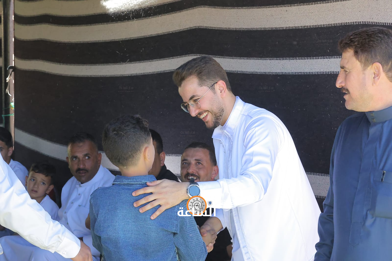 Madar Al-Saa Images 0.9740451637061419