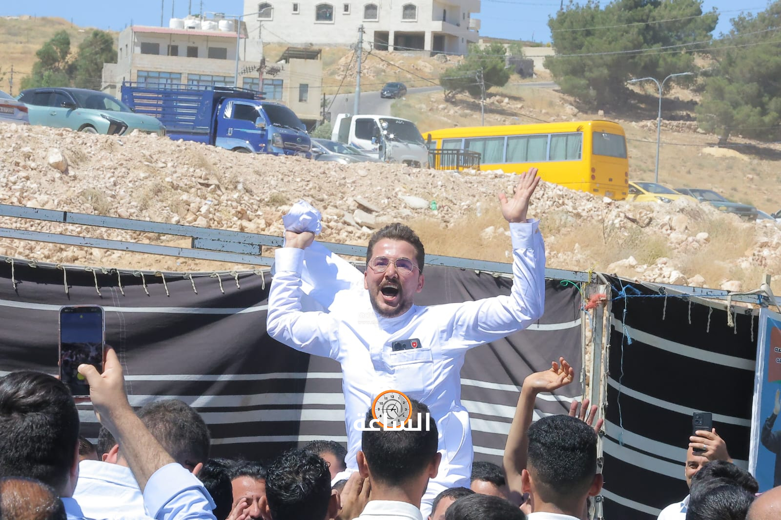 Madar Al-Saa Images 0.46096679674586305