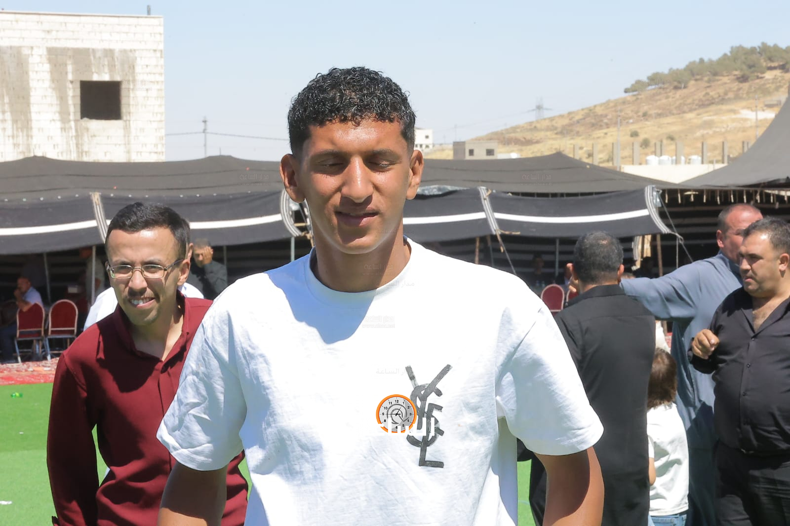 Madar Al-Saa Images 0.04589796677517288