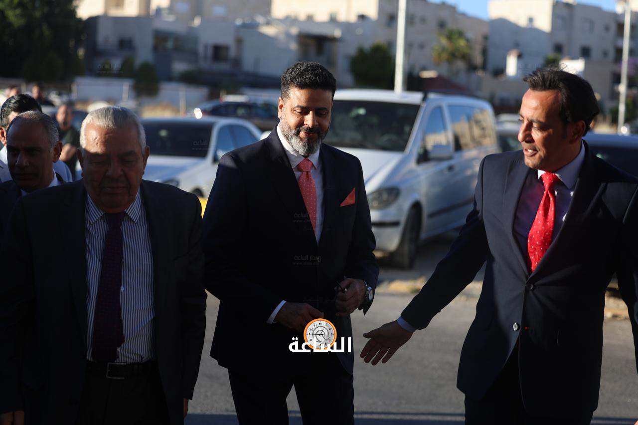 Madar Al-Saa Images 0.15750805899965714