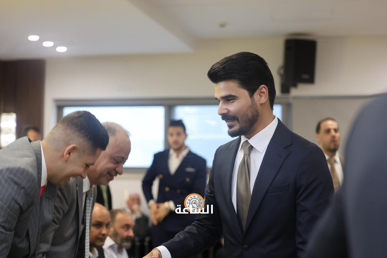 Madar Al-Saa Images 0.7407361755508003