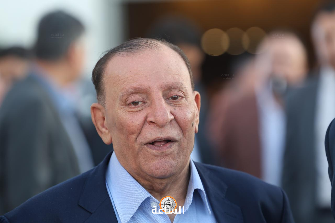 Madar Al-Saa Images 0.7032143348454132
