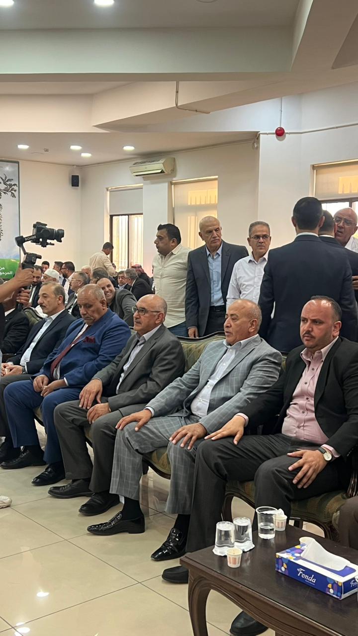 Madar Al-Saa Images 0.7640503057981571