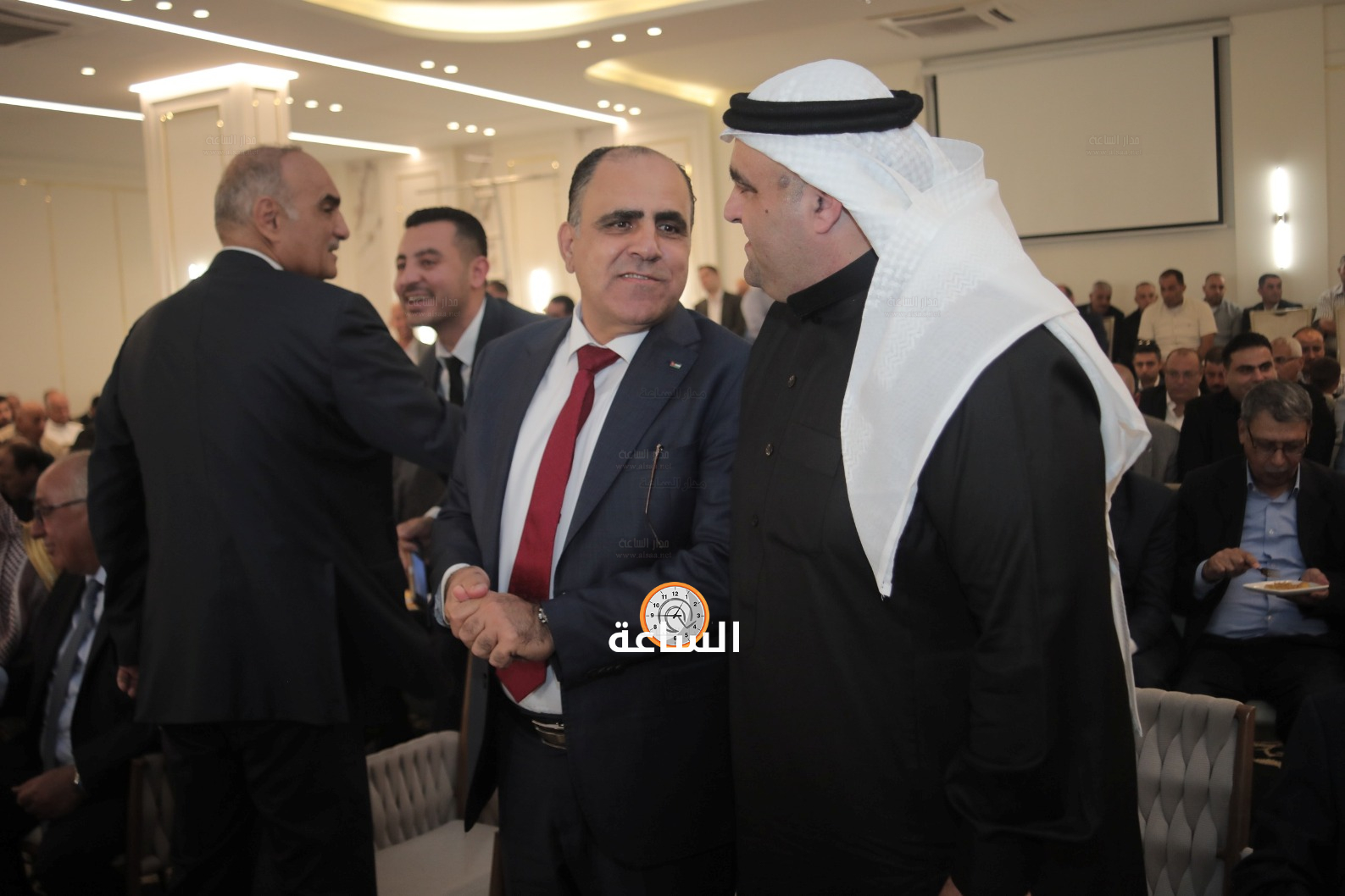 Madar Al-Saa Images 0.8687715057822791