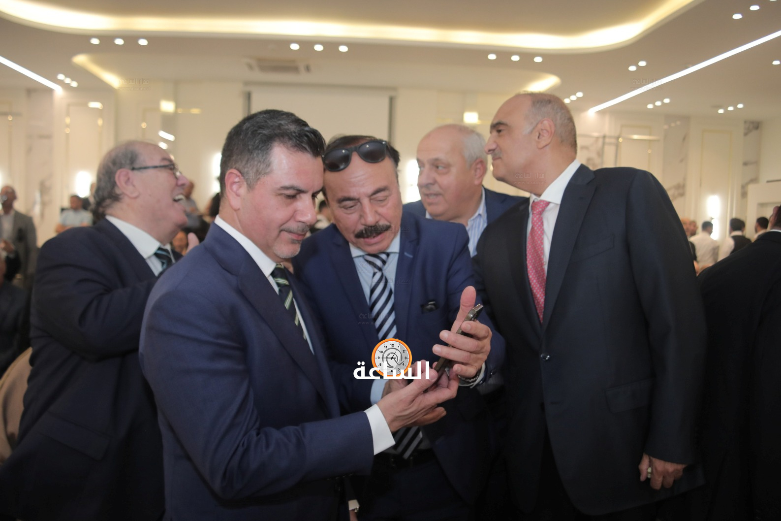 Madar Al-Saa Images 0.30027563355731635