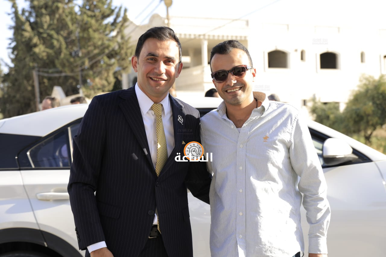 Madar Al-Saa Images 0.3653844863131135