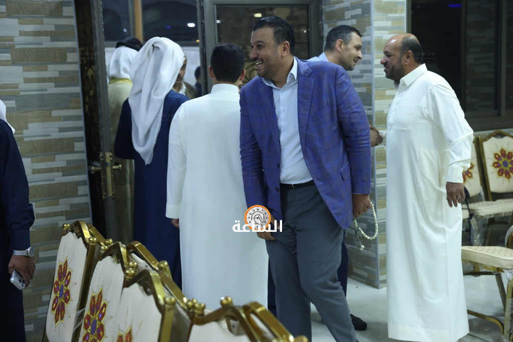 Madar Al-Saa Images 0.44110692403326635