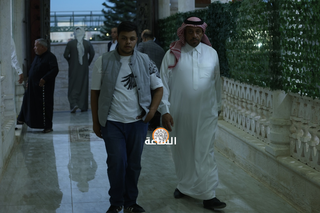 Madar Al-Saa Images 0.8524880245164539