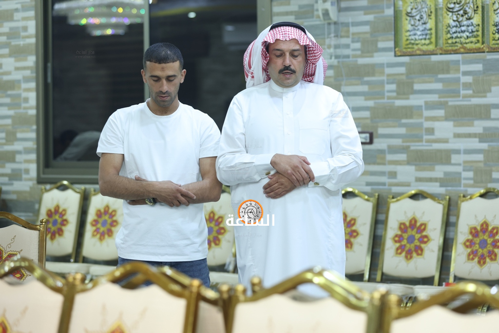 Madar Al-Saa Images 0.19666558563742909