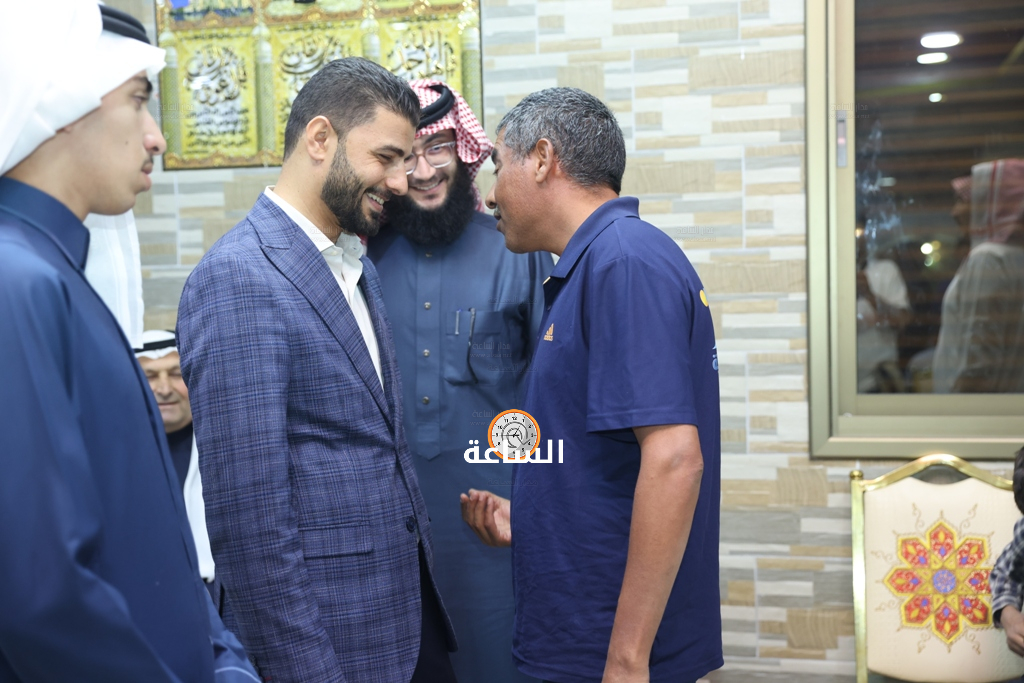 Madar Al-Saa Images 0.12761461383588057