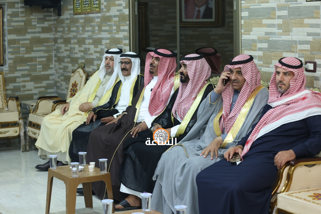 Madar Al-Saa Images 0.3601753920878309