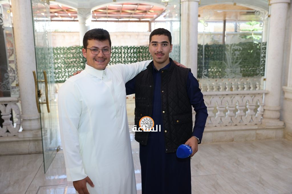 Madar Al-Saa Images 0.0006289049875383146