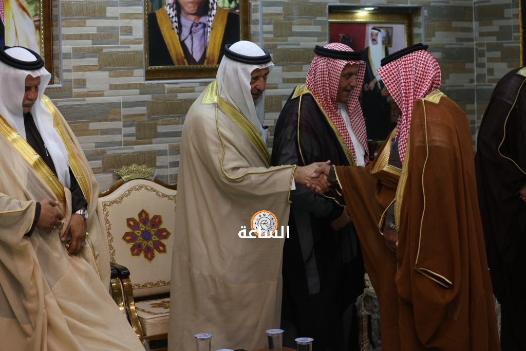 Madar Al-Saa Images 0.48449163678238916