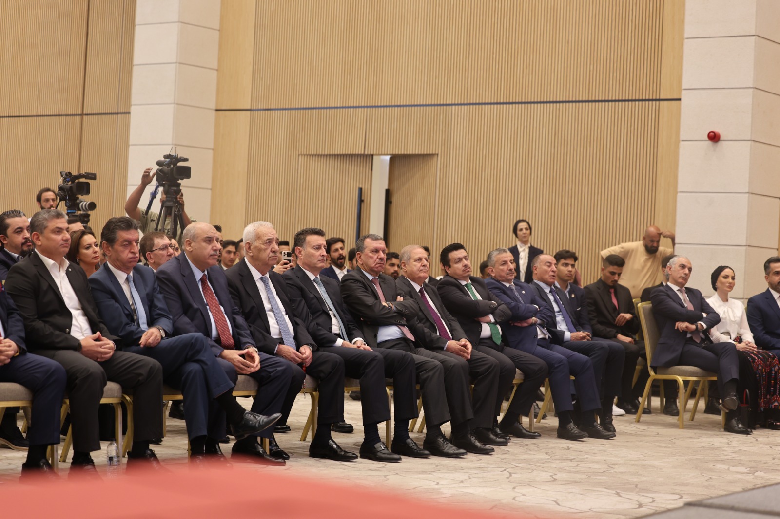 Madar Al-Saa Images 0.43258205184149934