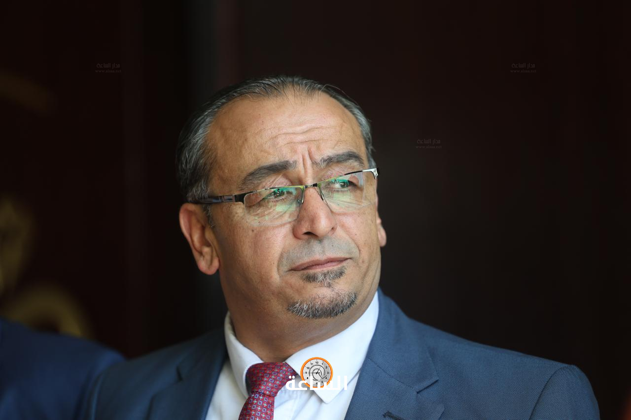 Madar Al-Saa Images 0.25311413787839376
