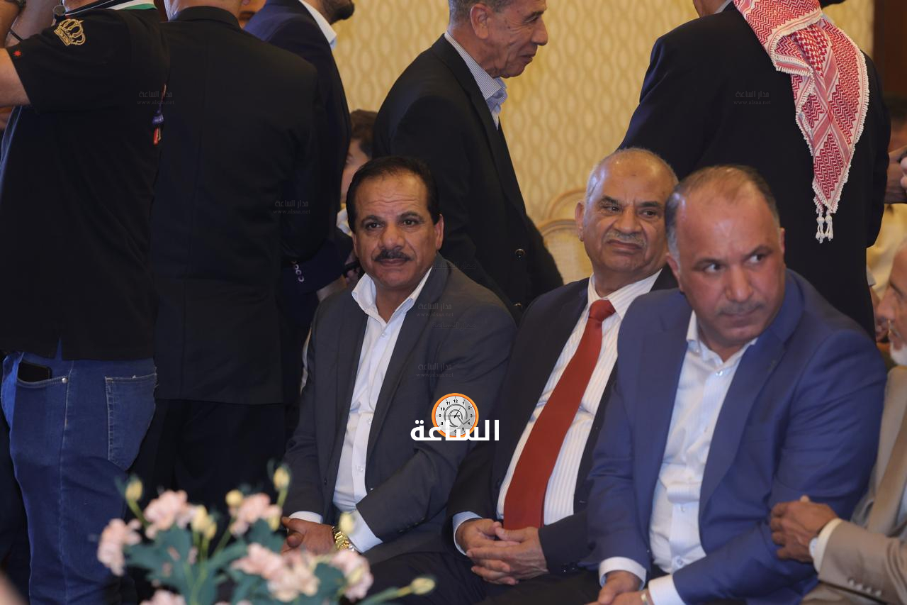 Madar Al-Saa Images 0.62176264250447