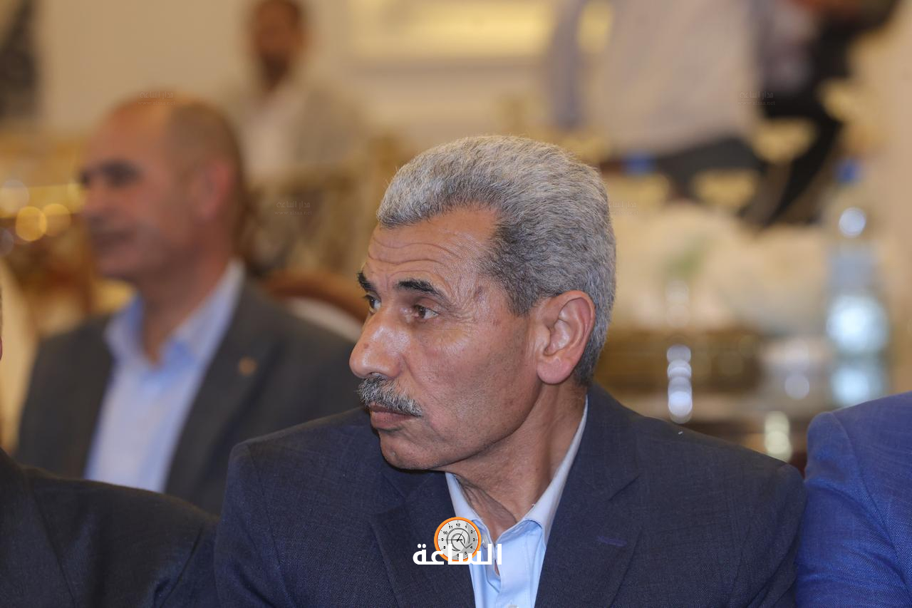 Madar Al-Saa Images 0.22773932249207351