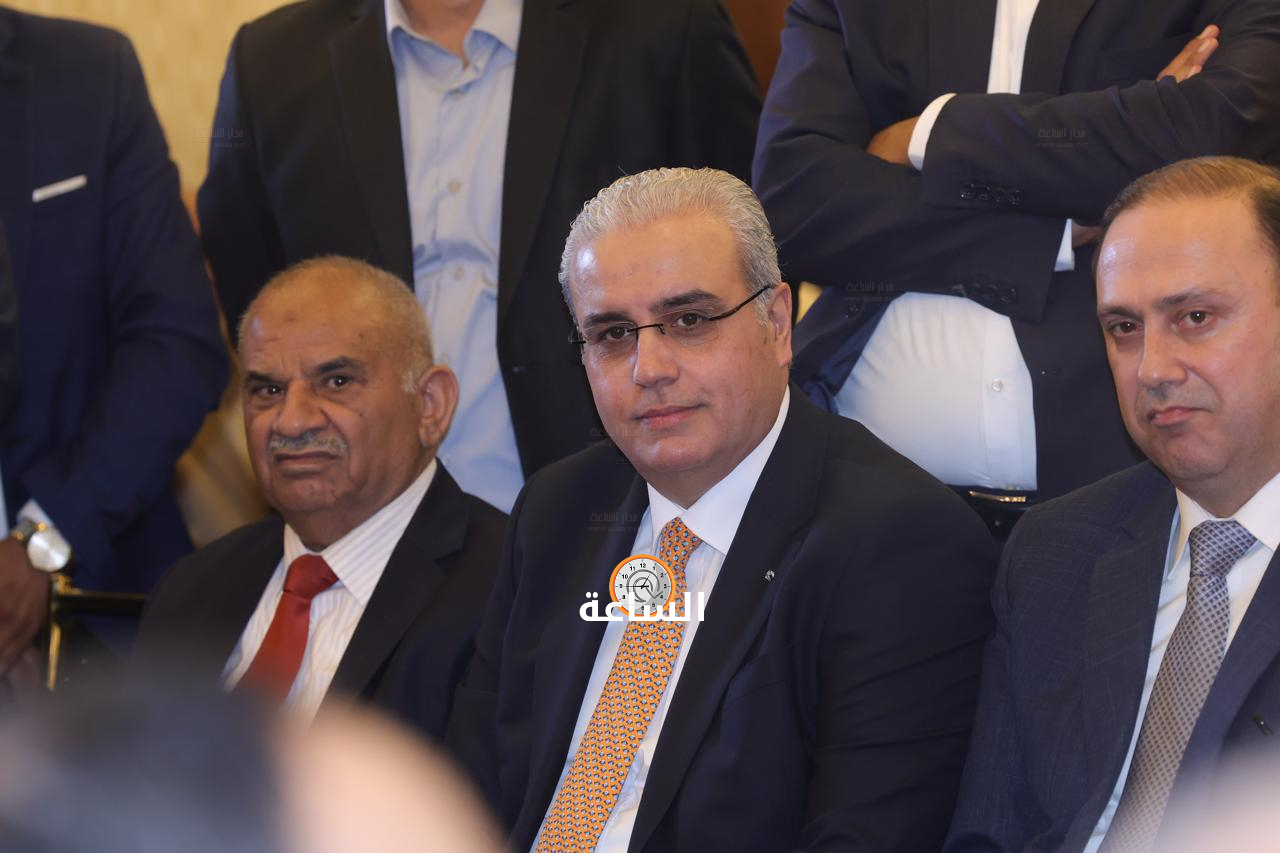 Madar Al-Saa Images 0.08221988645502154