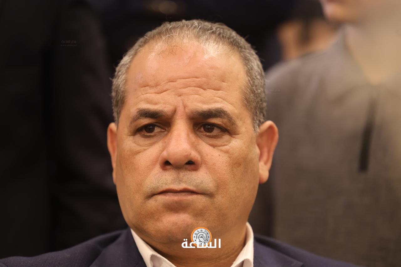 Madar Al-Saa Images 0.6879020780087504