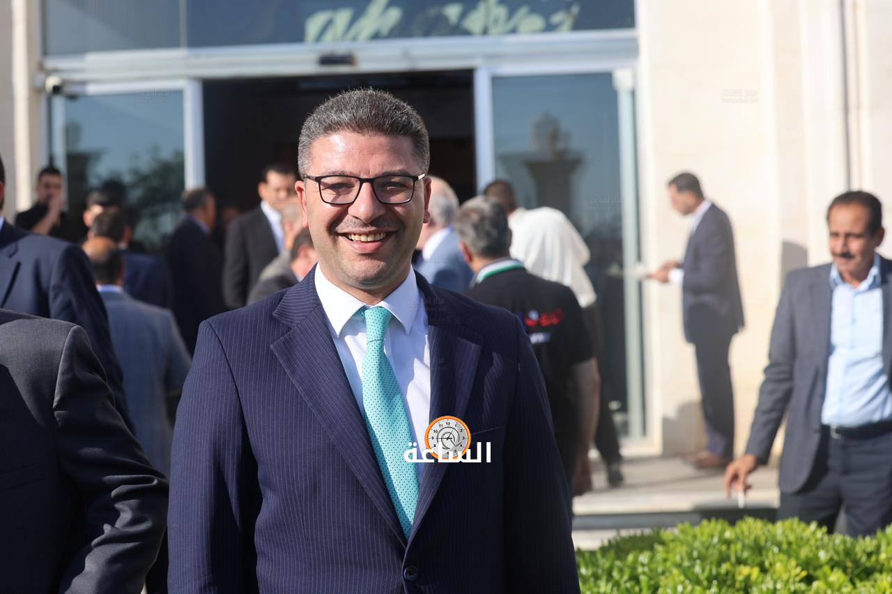 Madar Al-Saa Images 0.6834432851498942