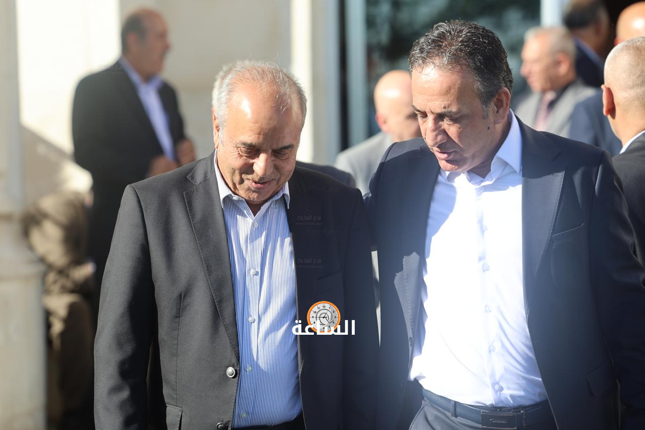 Madar Al-Saa Images 0.7496981077744417