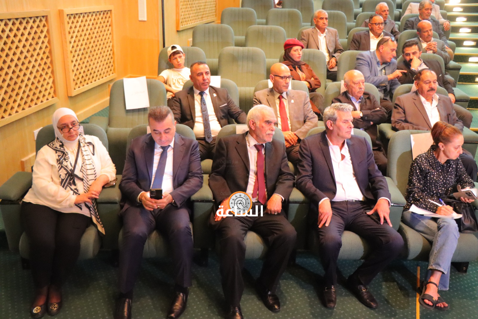 Madar Al-Saa Images 0.7369072208775447